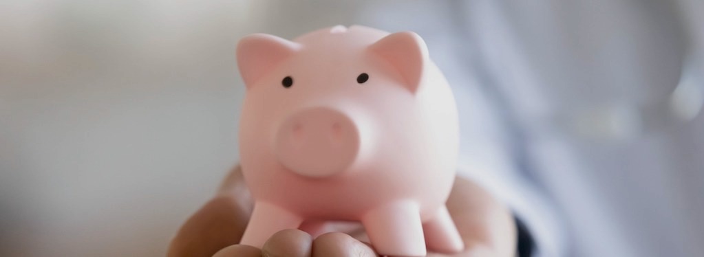 An image of a small pink piggy bank